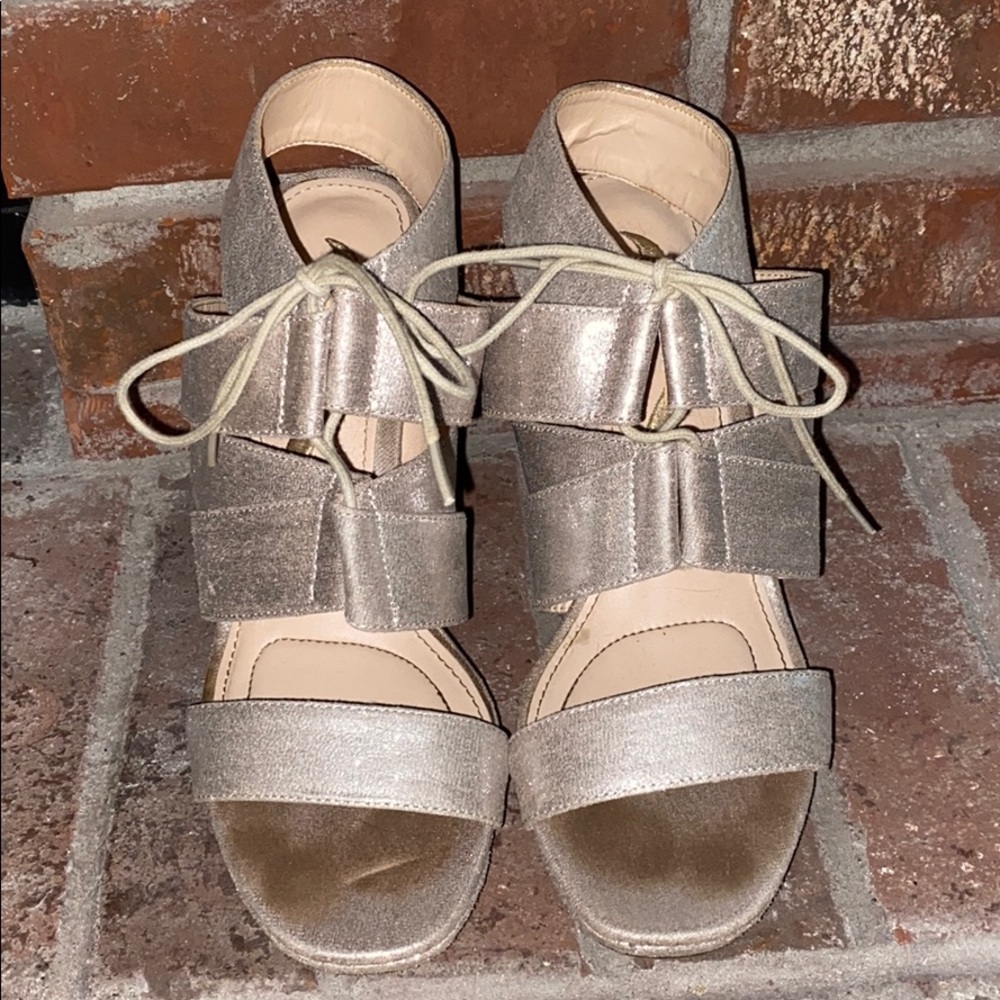 silver/rose gold block heels - Picture 3 of 4